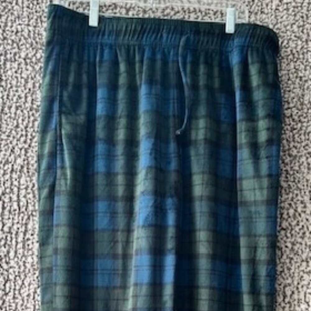 LONDON FOG Green and Blue Plaid Pajama Bottoms